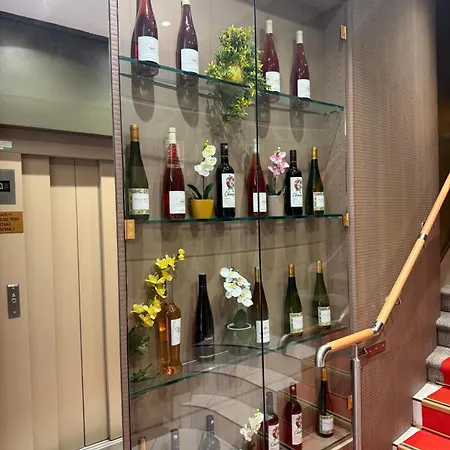 阿斯库瑞奥酒店